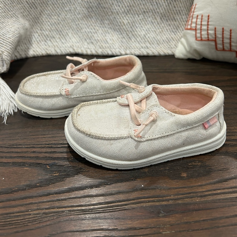 Shimmer Cream slip-on